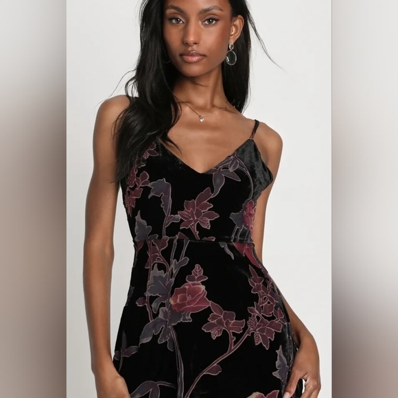 Lulus I Love You Amore Black Floral Velvet Tiered Maxi Dress M Wedding Party - Picture 5 of 11